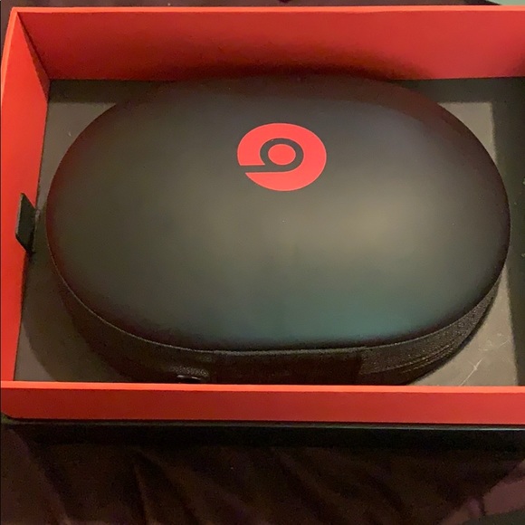 Other - Wireless studio beats